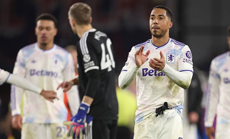 Aston Villa bế tắc trước Palace.