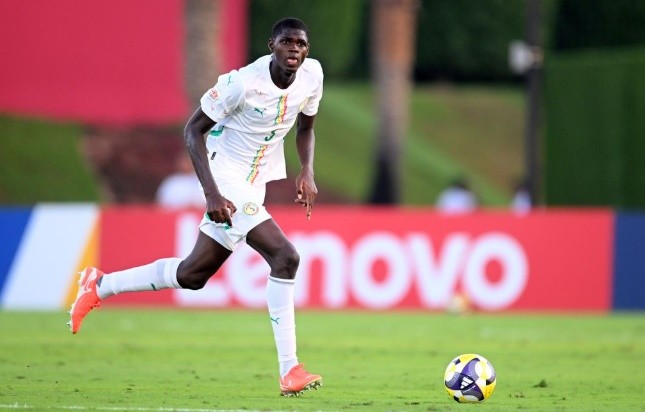 Ndiaye được xem như ''của hiếm'' với cái chân trái khéo léo.