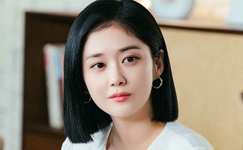  Bí quyết của nữ diễn viên nằm ở thói quen làm ấm da trước khi sử dụng mặt nạ.