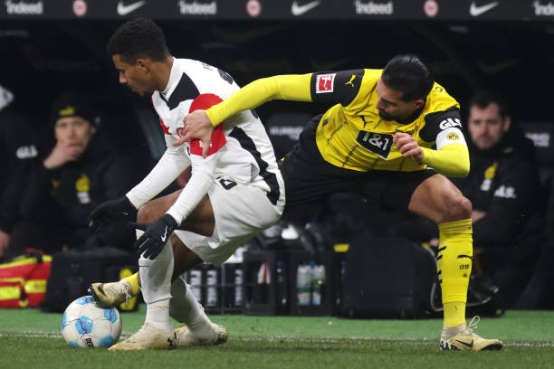 Lợi thế sân khó có thể giúp Frankfurt giữ điểm.