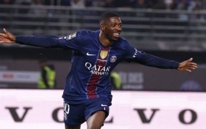 Dembele ghi bàn cho PSG.