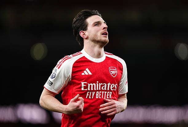 Declan Rice (6.9): Arsenal rất cần sự hiện diện và uy quyền ở tuyến giữa, đặc biệt là khi Liverpool quyết định làm chậm nhịp độ trận đấu. Rice, người được cho là cầu thủ xuất sắc nhất Premier League mùa này, lại thi đấu có phần dưới sức khi đội bóng cần anh nhất.