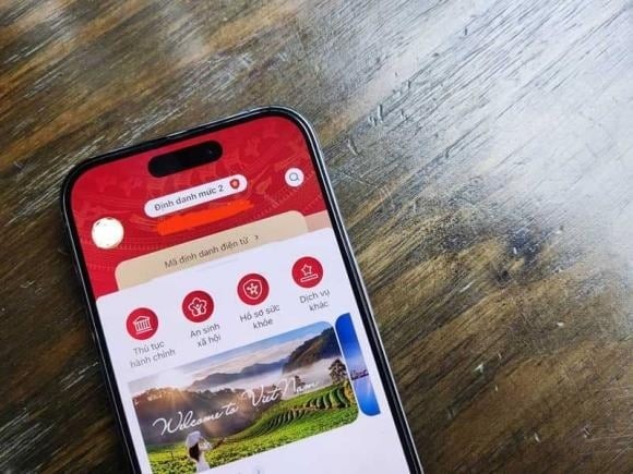 Nhằm bảo đảm việc triển khai Nghị quyết được thực hiện công khai, minh bạch, Bộ Nội vụ đã ban hành hướng dẫn cụ thể về 14 nhóm người có công thuộc diện được nhận quà của Đảng và Nhà nước trong dịp Tết Nguyên đán. 