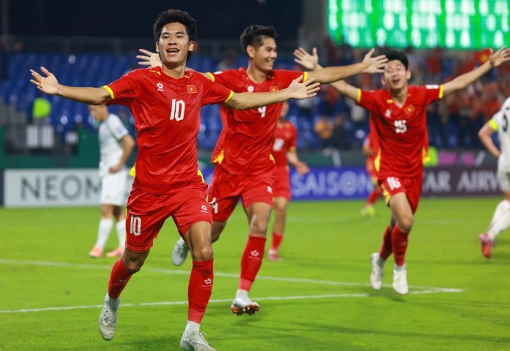 U23 Việt Nam toàn thắng cả 2 trận vòng bảng.