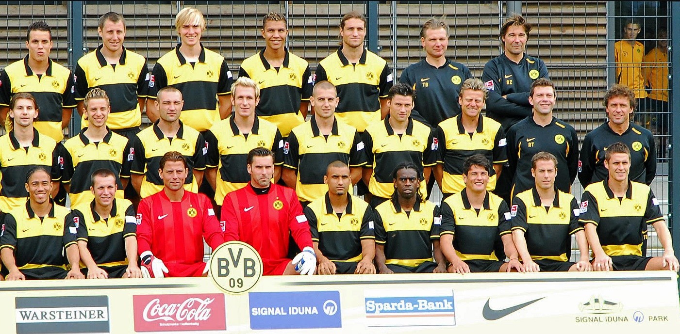 Đội hình Dortmund năm 2007.