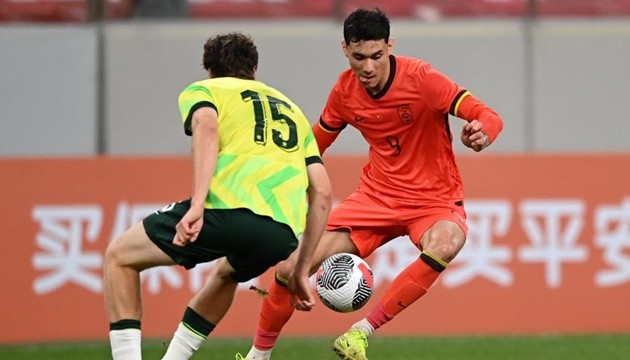 Cả hai đội gần như có đội hình mạnh nhất.