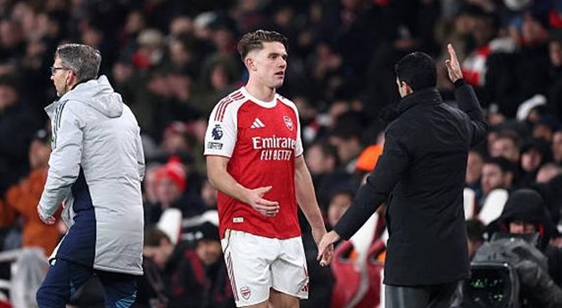 Viktor Gyokeres gây thất vọng trong trận đấu với Liverpool.