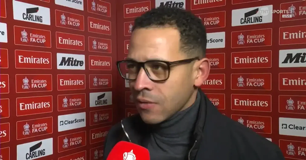 HLV Rosenior có những chia sẻ sau trận thắng Charlton tại FA Cup.