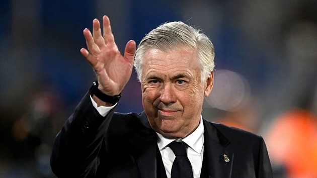 Carlo Ancelotti vào tầm ngắm của ban lãnh đạo Man United.