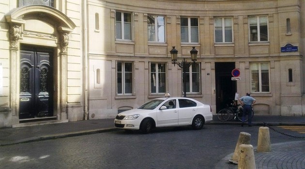 Giải bóng đá Cúp Pháp được thành lập tại số 5 Place Saint-Thomas d'Aquin vào ngày 15 tháng 1 năm 1917.