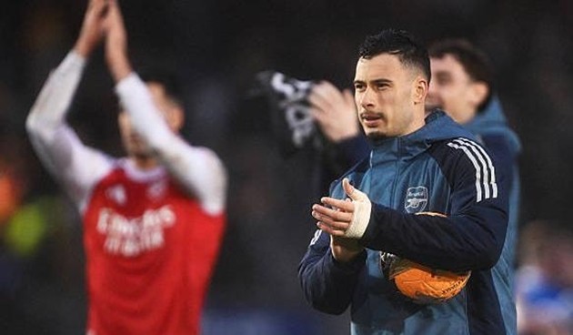 Cú hattrick giúp Gabriel Martinelli đập tan chỉ trích.