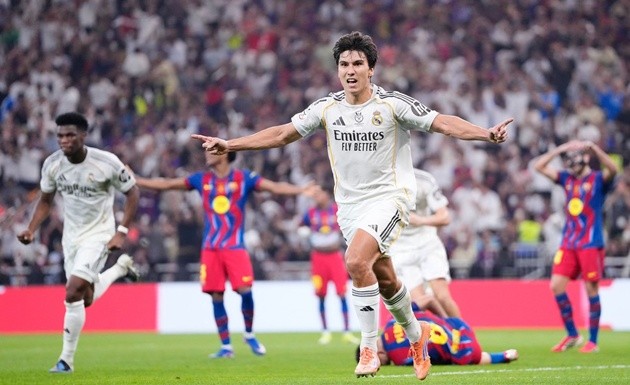 Phá lưới Barca cho thấy cái duyên ghi bàn của Garcia