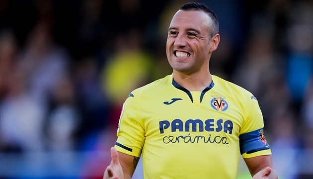 Santi Cazorla trưởng thành từ lò đào tạo trẻ của Villarreal.
