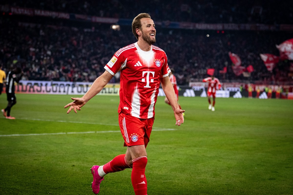 Harry Kane vừa cán mốc 31 pha lập công trên mọi đấu trường mùa này.