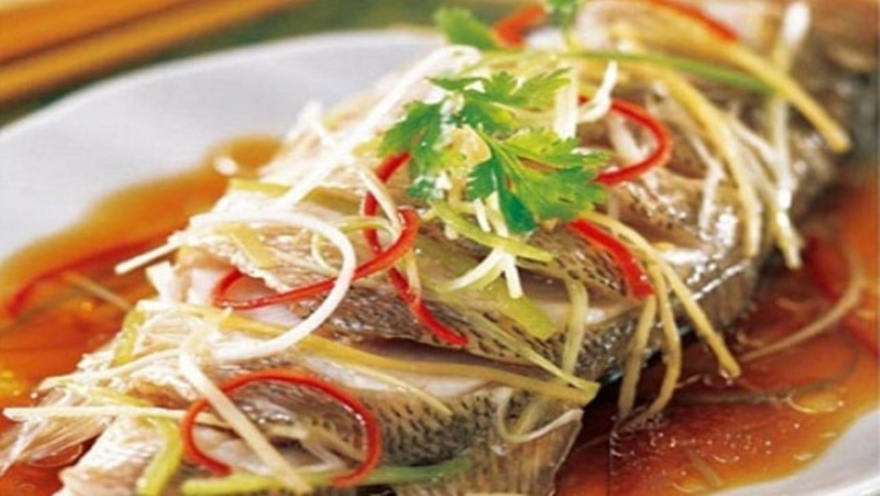 Cá chưa omega-3 có thể hỗ trợ điều hòa nhịp sinh học giúp cải thiện giấc ngủ ngon
