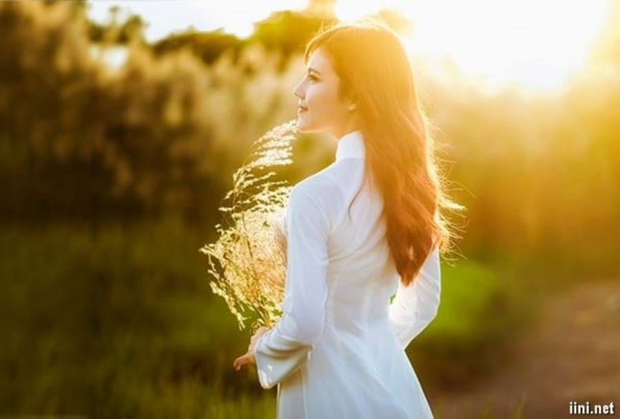 Chúng ta hãy buông bỏ những lời phàn nàn và đối mặt với cuộc sống bằng một tấm lòng biết ơn, bạn sẽ có một cuộc đời hạnh phúc và tự tại.  (Ảnh minh họa)