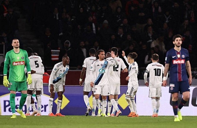 PSG phung phí nhiều cơ hội và phải dừng bước.