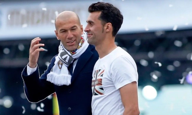 Arbeloa được Real lựa chọn thay Alonso.