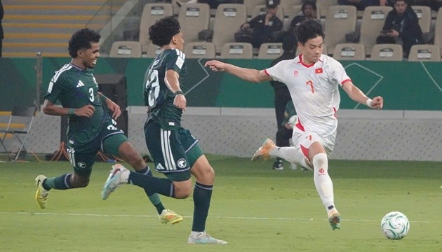 U23 Việt Nam đánh bại đội chủ nhà để giành 9 điểm tối đa