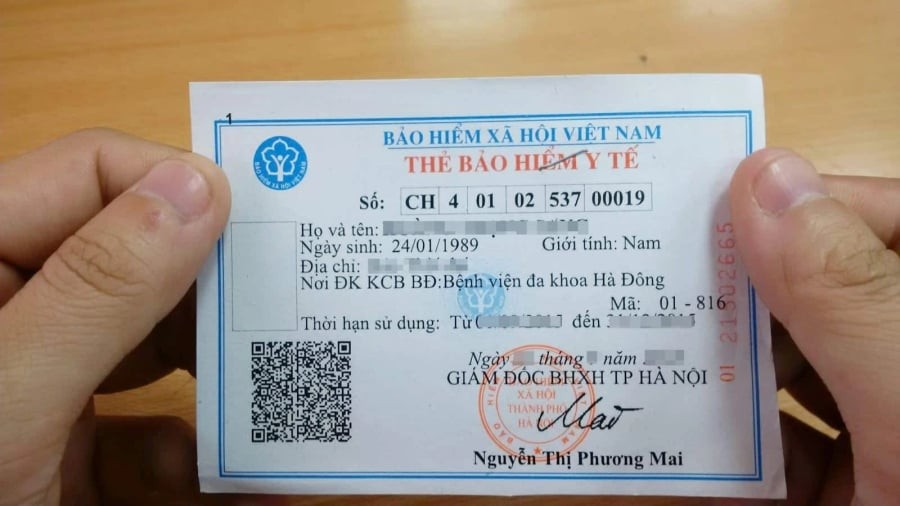 Nếu bạn tham gia BHYT theo nhóm mới có thứ tự ưu tiên cao hơn và phải báo giảm giá trị thẻ cũ, phần tiền chưa sử dụng của thẻ BHYT trước đó sẽ được hoàn trả. 