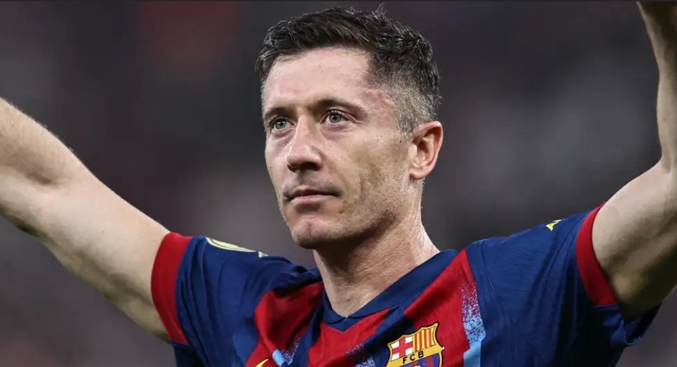 Lewan vẫn đang cho thấy tầm quan trọng tại Barca.