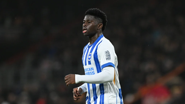 Baleba là mục tiêu quan trọng ở tuyến giữa của MU suốt thời gian qua.