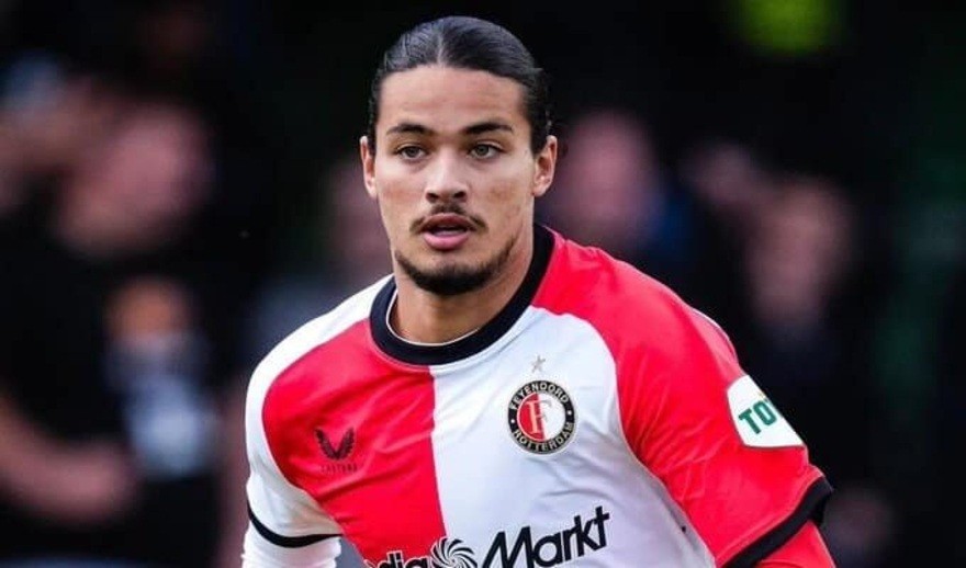 Anis đang được Chelsea nhắm đến.