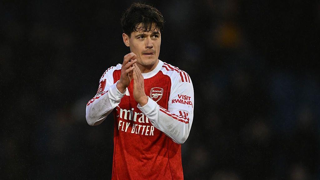 Norgaard vẫn cố gắng giữ tinh thần tích cực.