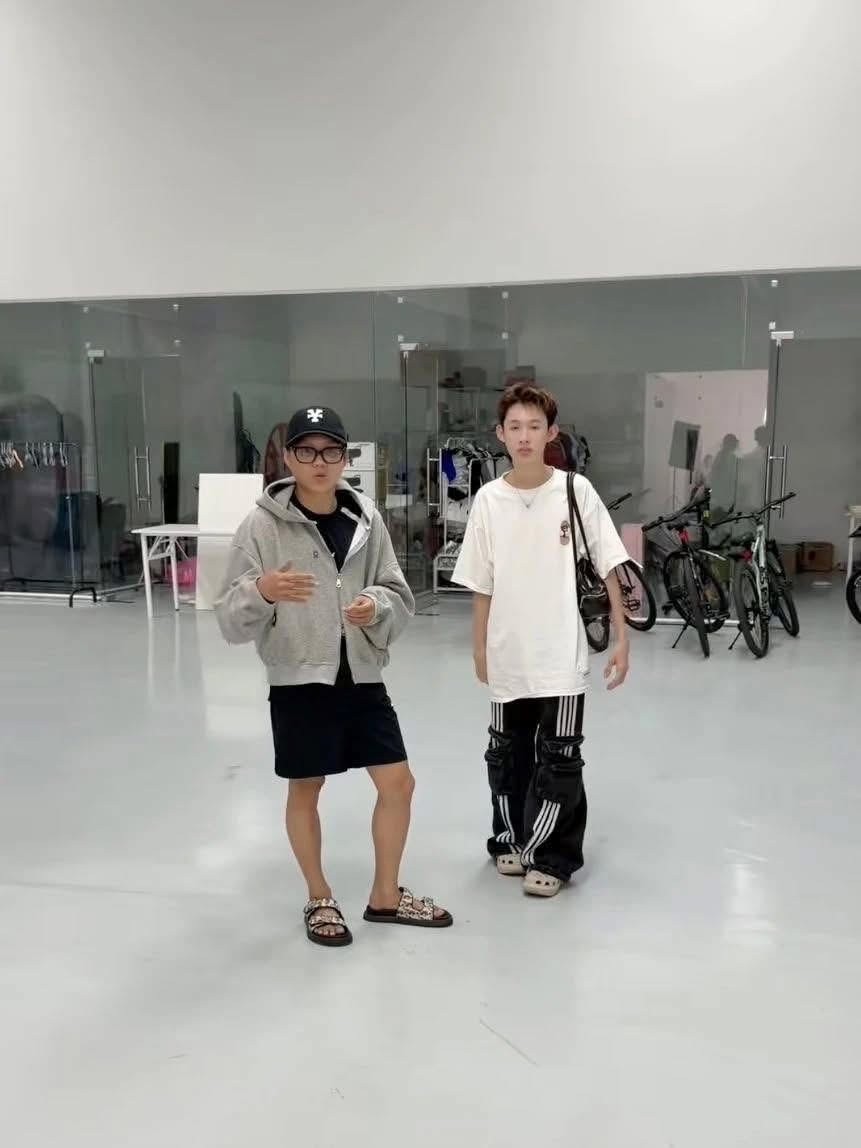 615685255_1368893918614527_1461959796556346320_n