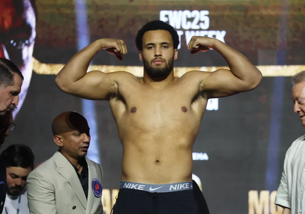 Moses Itauma đang tập trung cho sự nghiệp quyền Anh chuyên nghiệp.