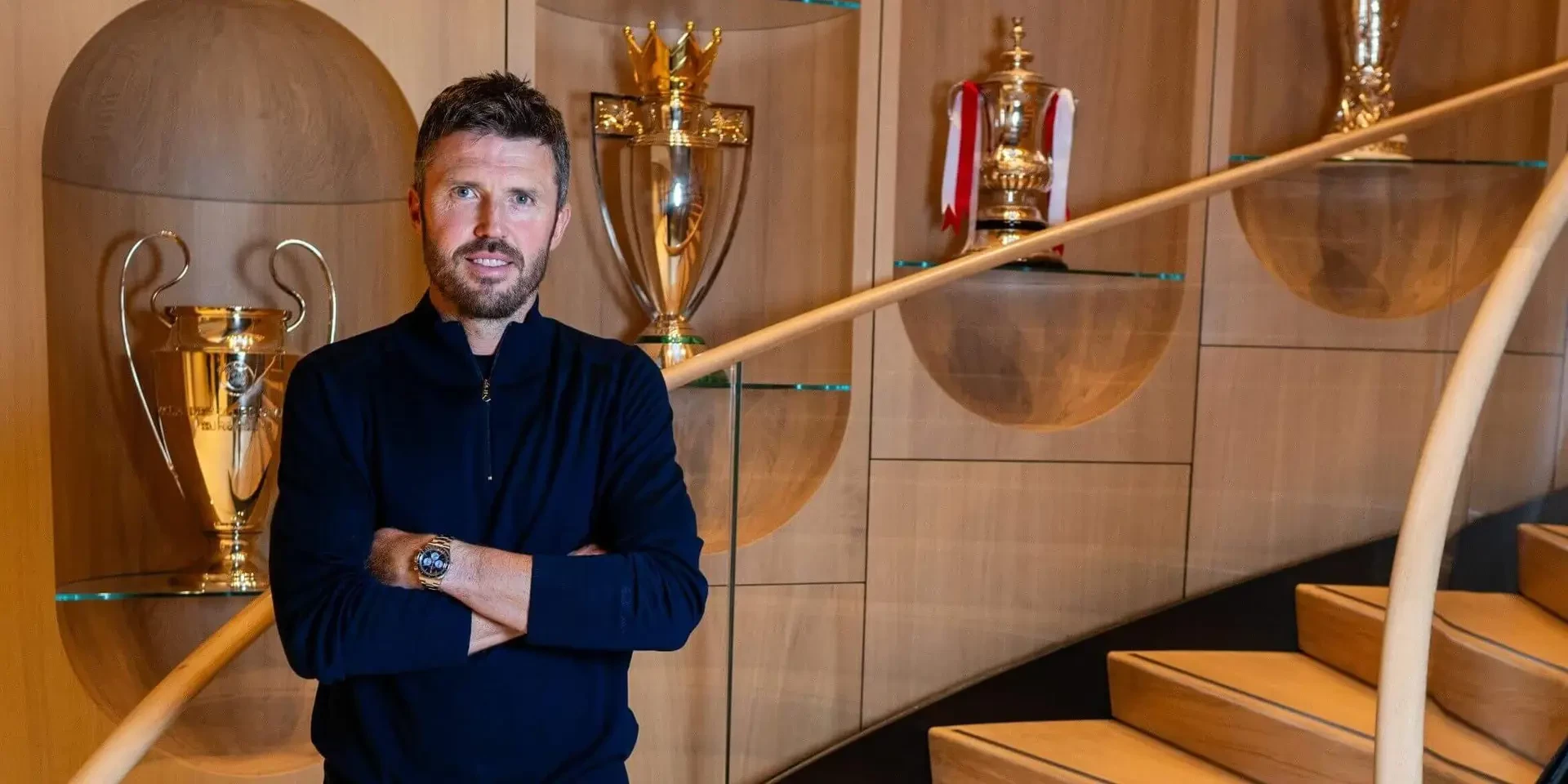 Cựu tiền vệ người Anh được giao trọng trách hồi sinh mùa giải bết bát của Quỷ Đỏ