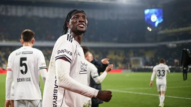 Abraham từng gây ấn tượng tại Villa