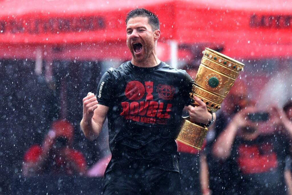 Xabi Alonso từng giúp Leverkusen vô địch Bundesliga với thành tích bất bại.