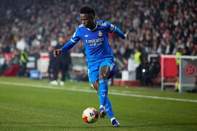 Courtois chỉ trích CĐV Albacete khi lăng mạ Vinicius.