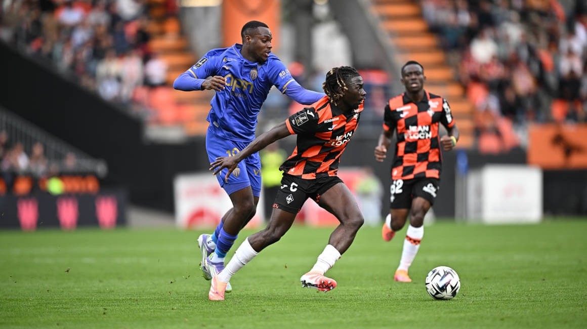 Monaco và Lorient đang có phong độ trái ngược.