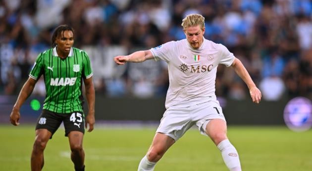 Napoli rất cần một chiến thắng.