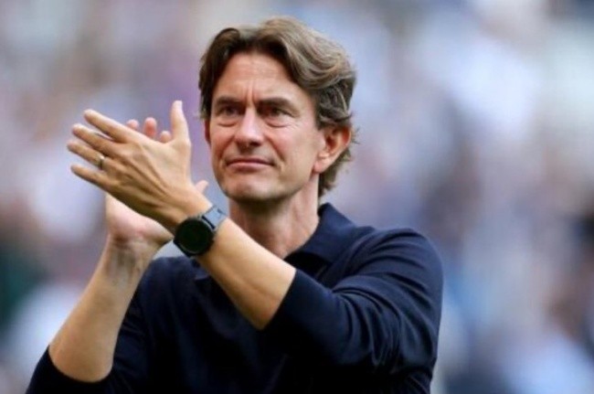 Áp lực đè nặng lên Thomas Frank.