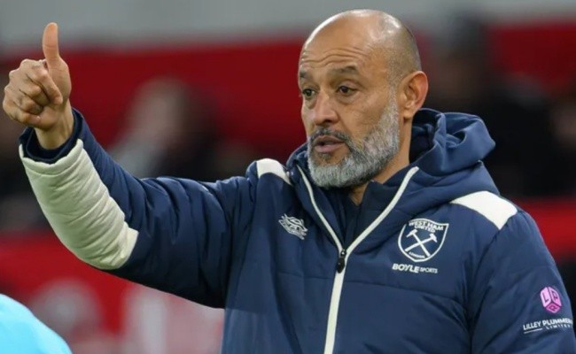 West Ham chạm đáy phong độ.