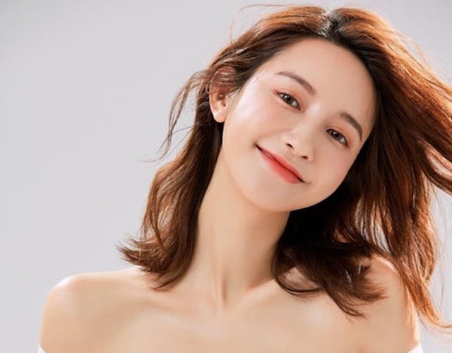  Collagen vốn là protein quan trọng, chiếm tỷ lệ lớn trong cấu trúc da, xương, sụn và mô liên kết, giúp duy trì độ săn chắc, đàn hồi 