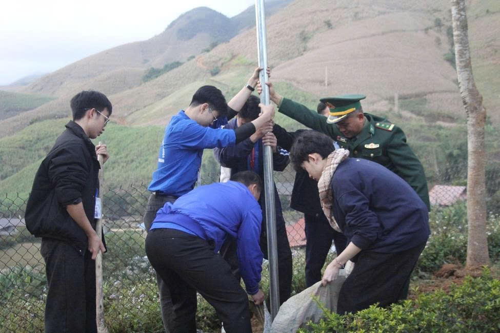 z7437710716313_bdb3d71b0ac57eba38d2cc5f8ca36701