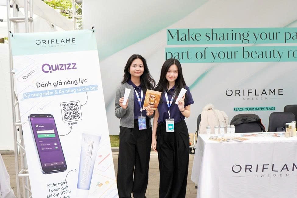 z7437711271830_6017b65201a76cf09c5c81507df45a22