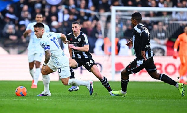 Martinez ghi bàn thắng duy nhất trong trận