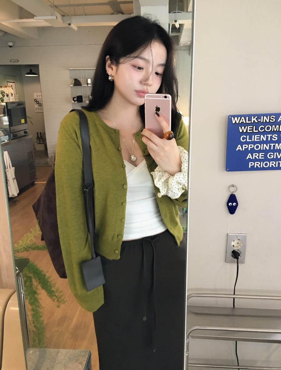 Trong bức tranh màu sắc đầu năm 2026, xanh lá mang đến làn gió mới với cảm giác tươi mát và tự do.