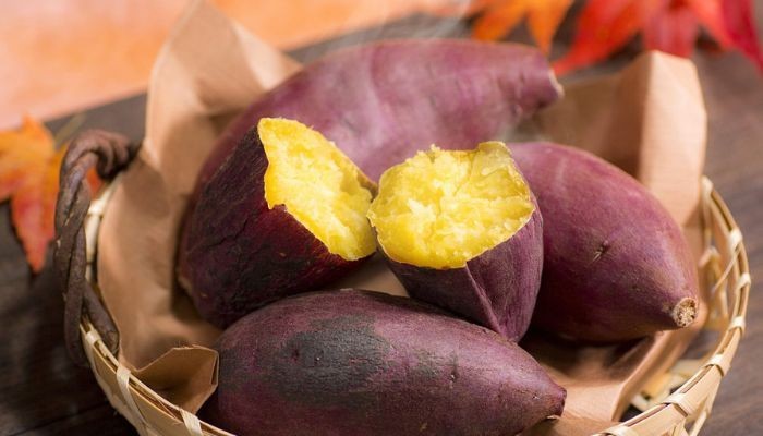 Khoai lang là một trong những thực phẩm quen thuộc của người Việt Nam