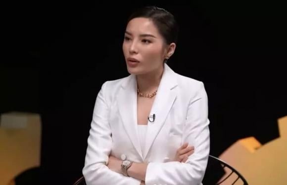 Kỳ Duyên là một trong những nàng Hậu đình đám của showbiz.