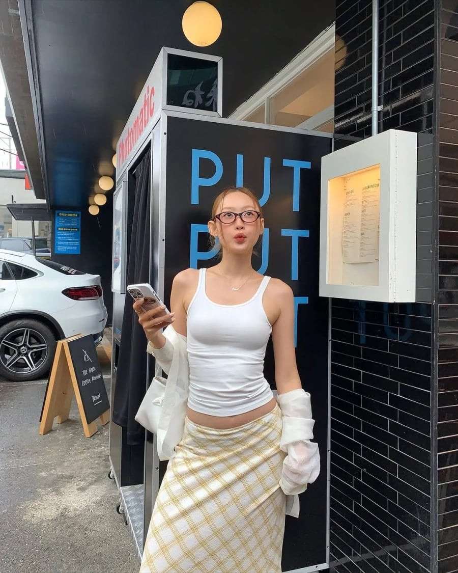 Khi được ứng dụng theo hướng đồng bộ, màu trắng mang lại hiệu ứng thị giác nhẹ mắt và thanh thoát.