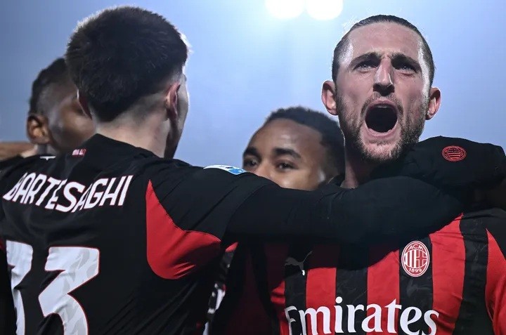 AC Mlilan bất bại từ vòng 2 đến nay.