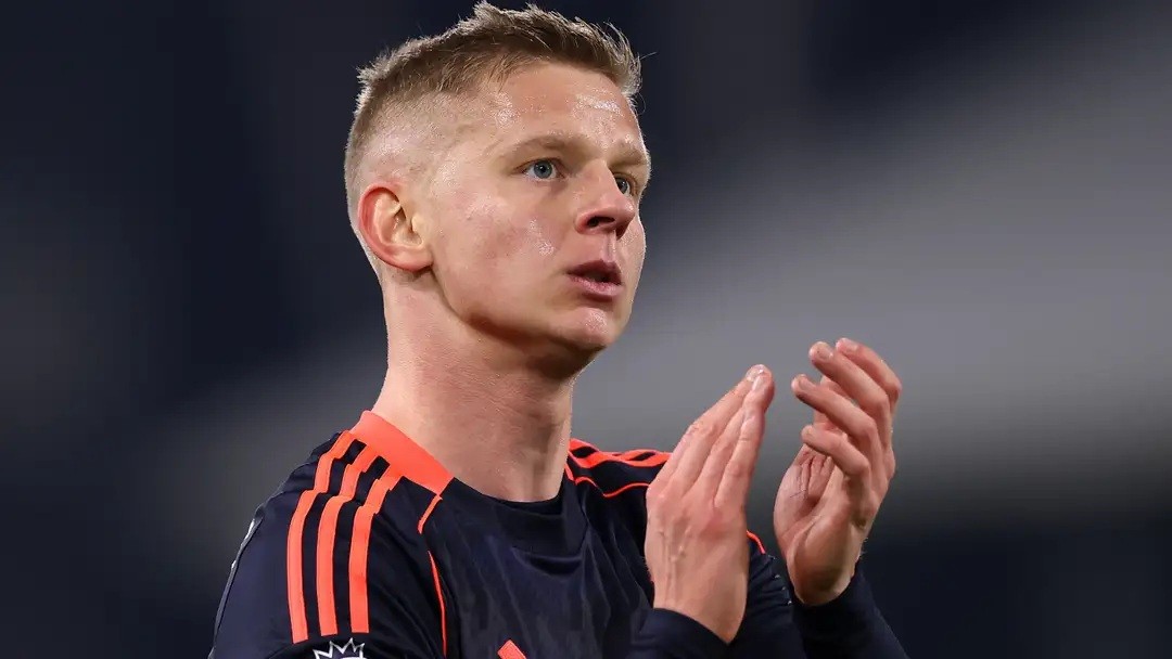  Zinchenko khả năng sẽ quay lại Hà Lan thi đấu.