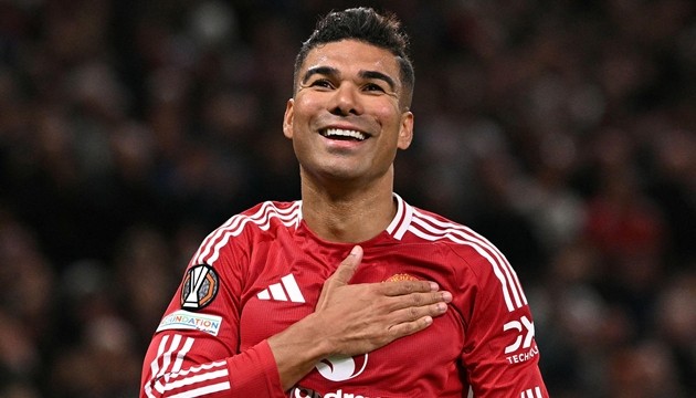 Casemiro tự hào vì được khoác áo Man United.