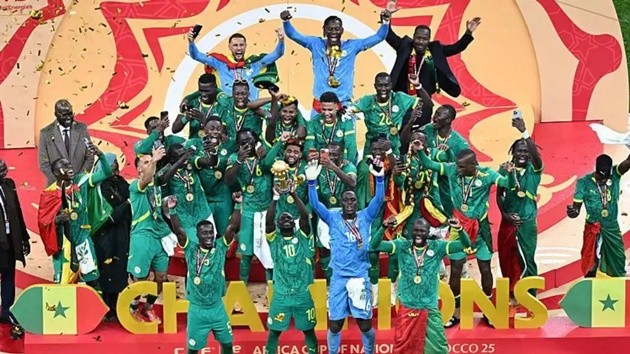 Senegal vô địch trong một trận đấu họ là đội tạo ra tranh cãi